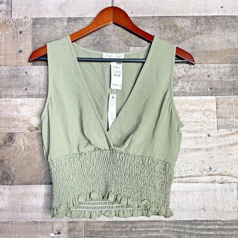 She + Sky Green Knit Tank Top Size M Ruched Cropped Elastic Waist Plunge New